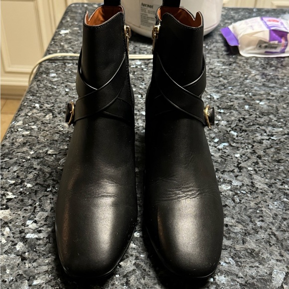 Coach boots in size 9 - Picture 3 of 7